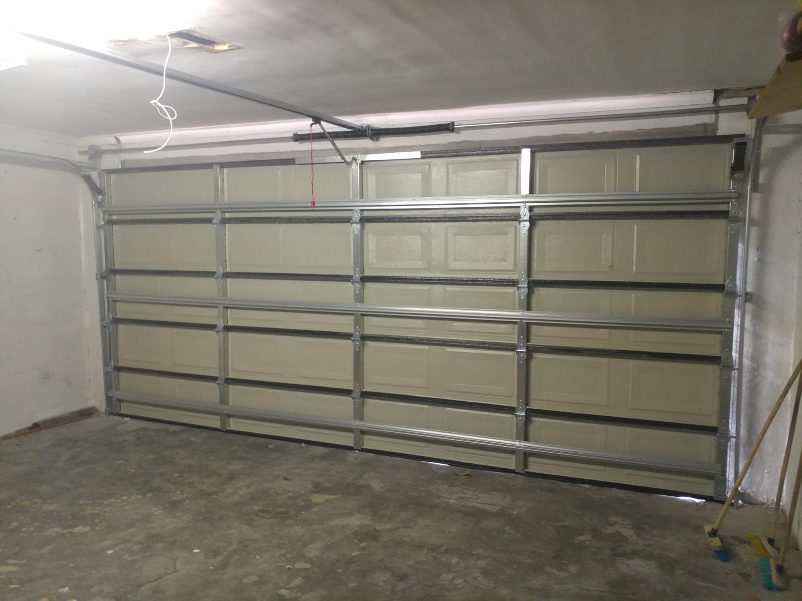 Swing gate motor installation