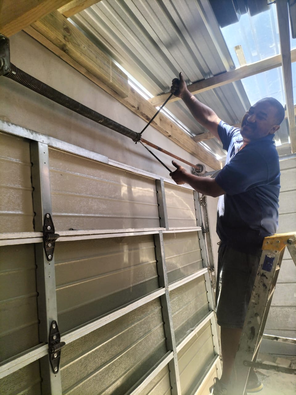 Gate automation maintenance